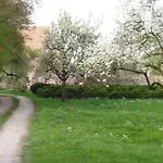 Chateau De Werde Bed & Breakfast 3*