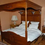 Bed & Breakfast Chateau De Werde 3*