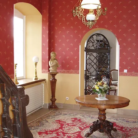 Bed & Breakfast Chateau De Werde 3*