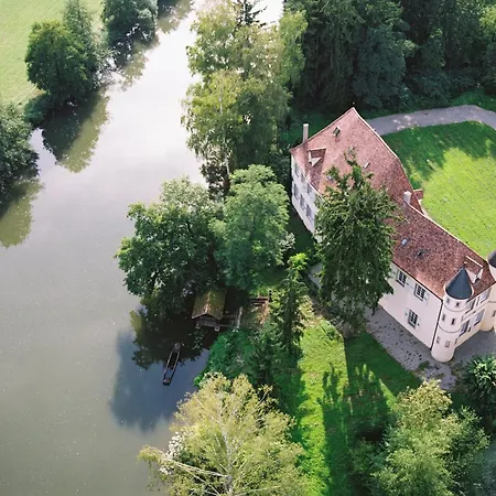 Bed & Breakfast Chateau De Werde 3*