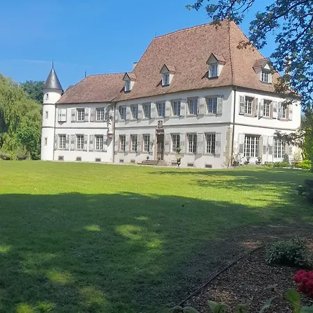 Chateau De Werde Bed & Breakfast Matzenheim