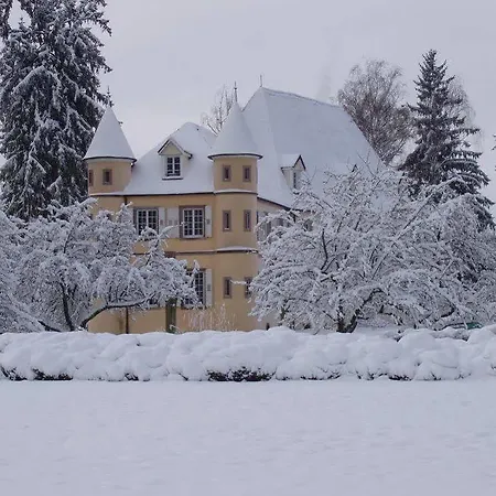 Chateau De Werde Bed & Breakfast 3*