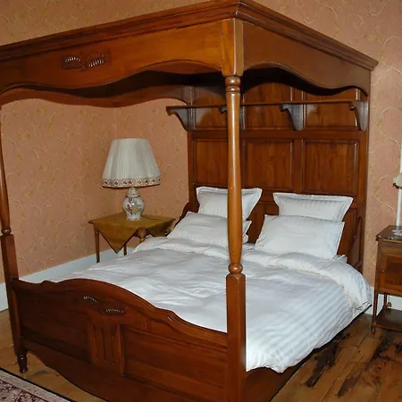 Bed & Breakfast Chateau De Werde 3*