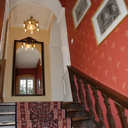 Chateau De Werde Bed & Breakfast 3*