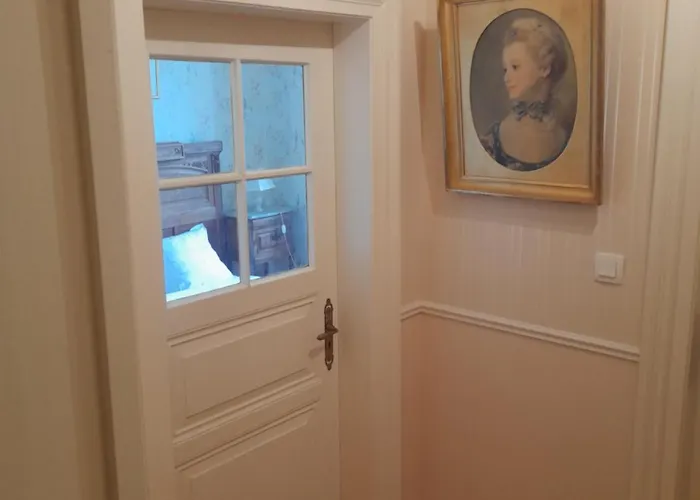 Chateau De Werde Bed & Breakfast Matzenheim