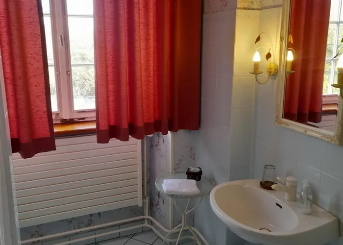 Bed & Breakfast Chateau De Werde 3*